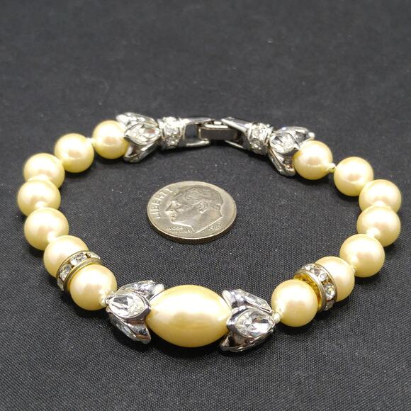 Vintage Faux Pearl Rhinestone Bracelet, Hand-knotted Glass Pearls - Picture 7 of 10